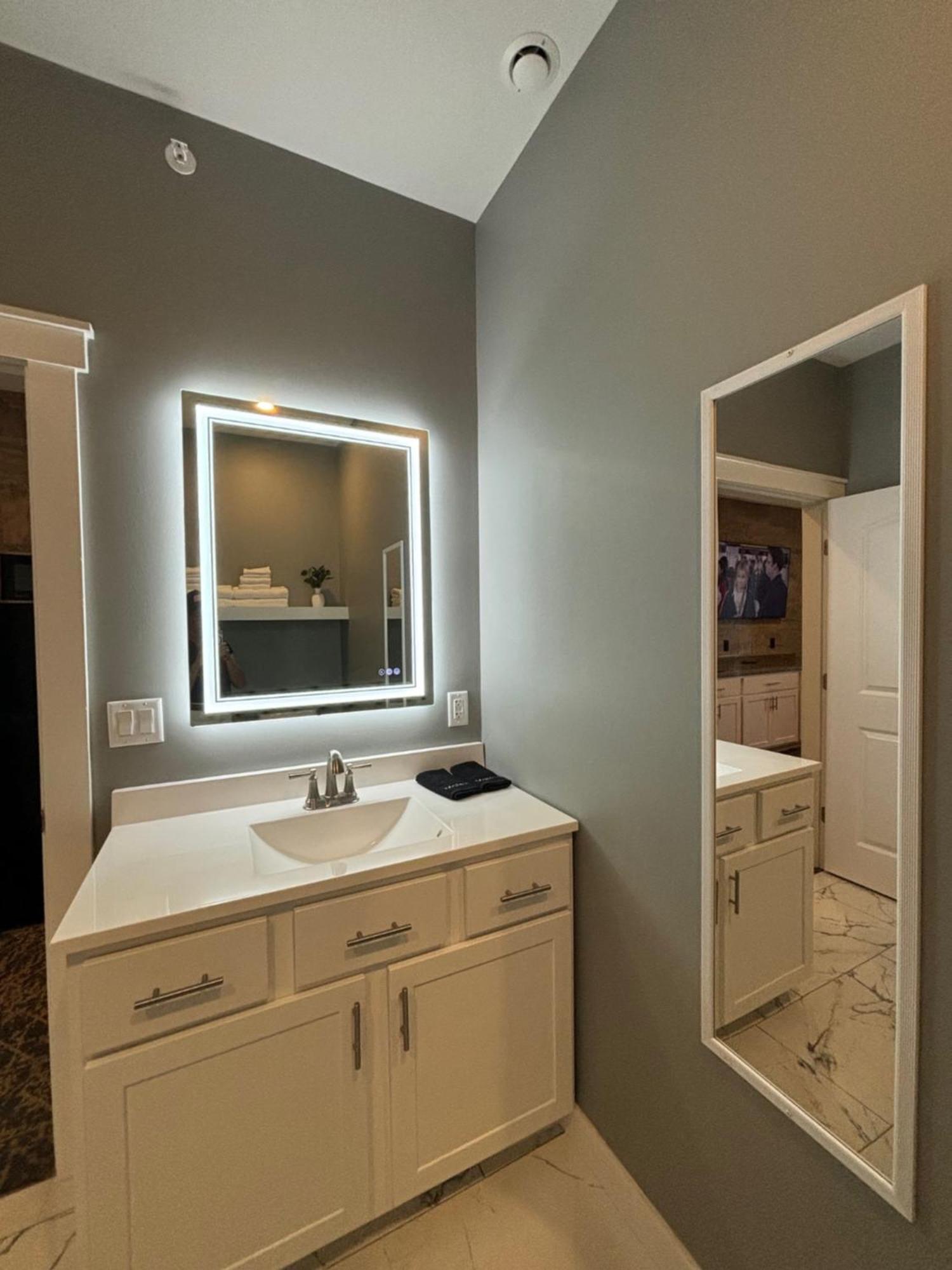 Stone Park Ellsworth-Bar Harbor Aparthotel ภายนอก รูปภาพ